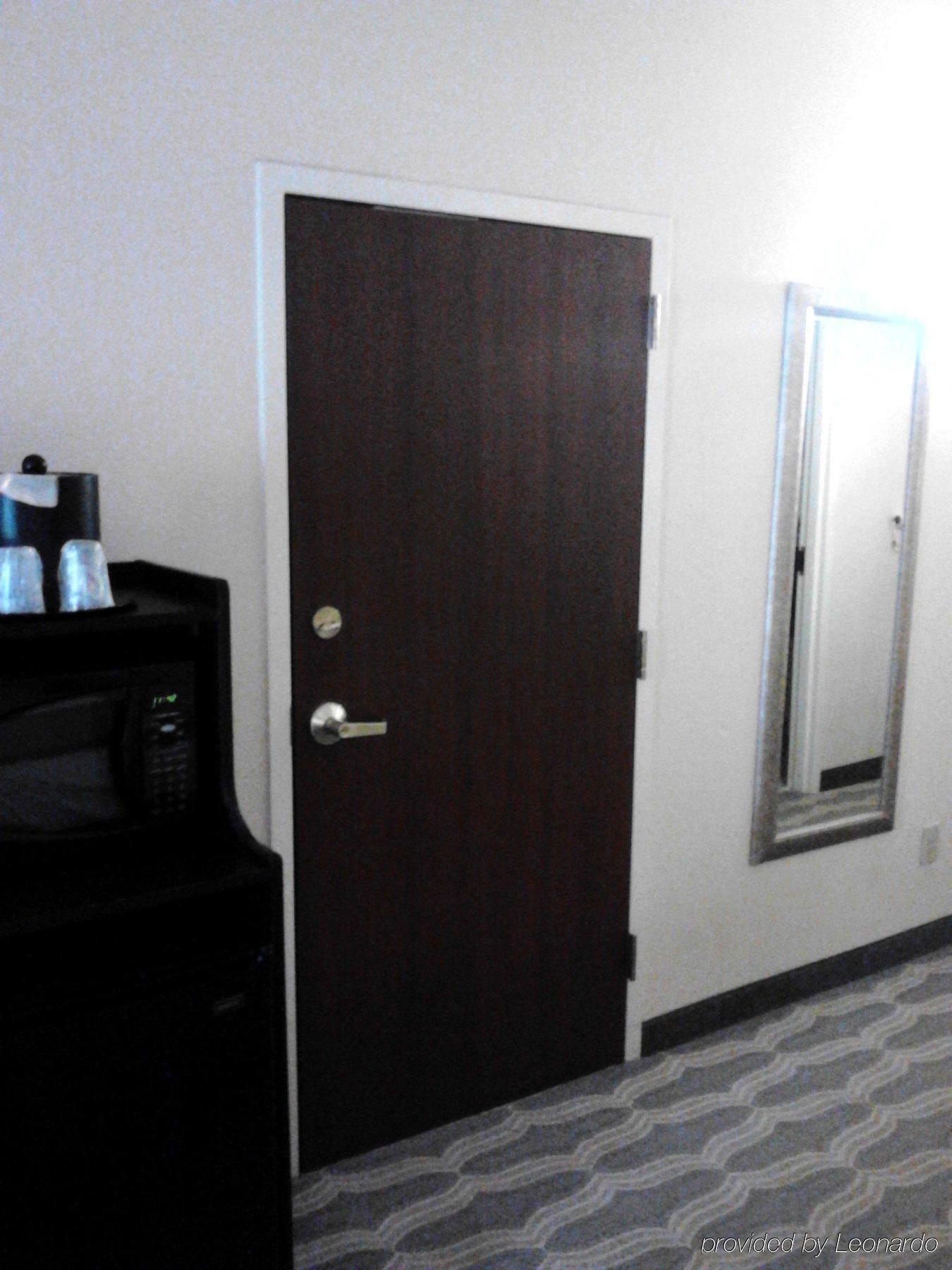 Holiday Inn Express Knoxville-Strawberry Plains By Ihg Exterior foto