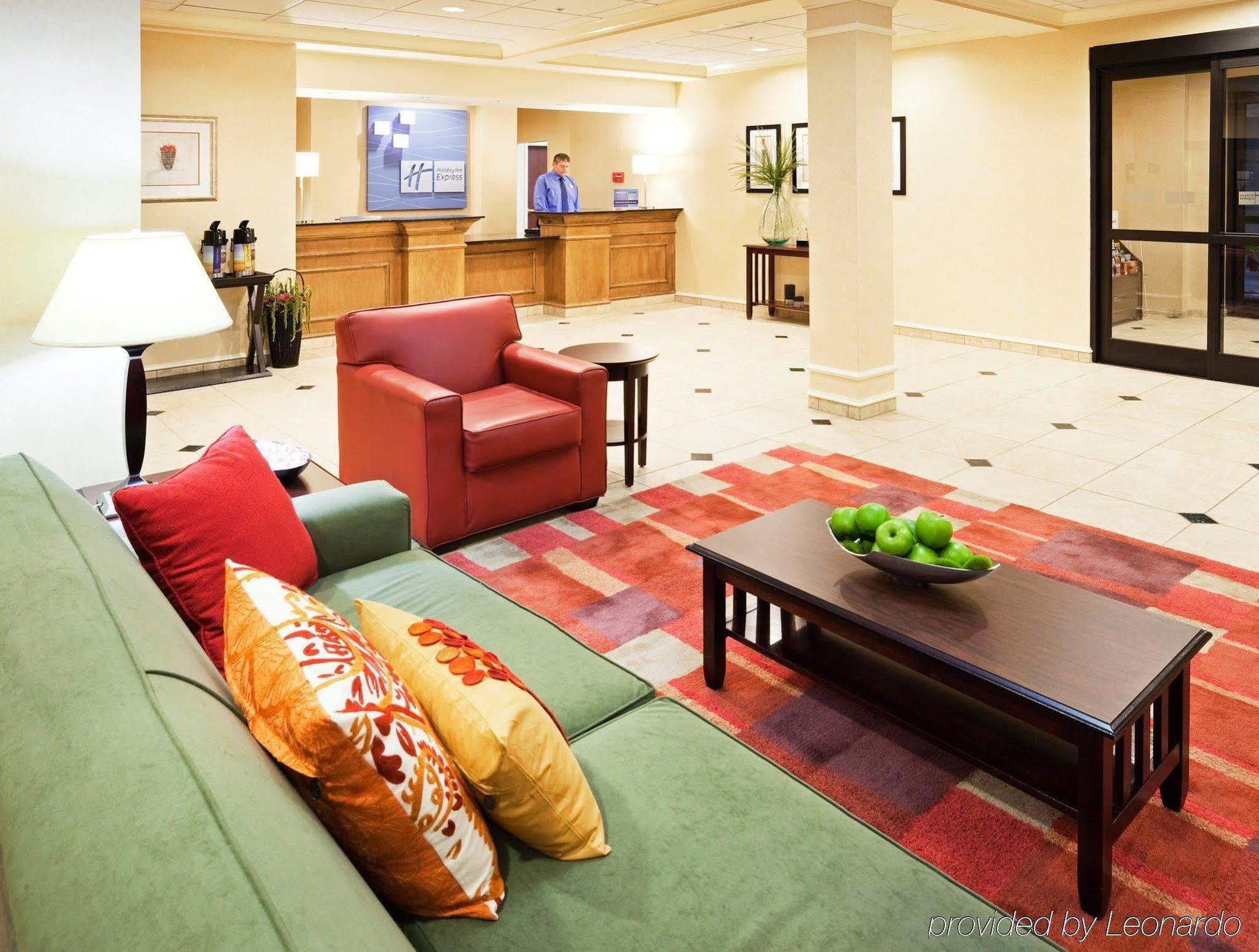 Holiday Inn Express Knoxville-Strawberry Plains By Ihg Exterior foto