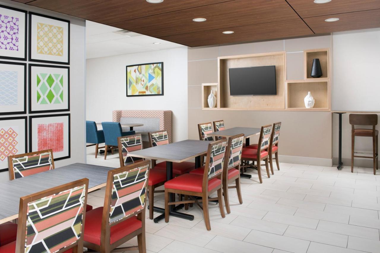 Holiday Inn Express Knoxville-Strawberry Plains By Ihg Exterior foto